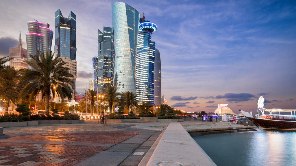 من أبرز أماكن جميلة في قطر
كورنيش الدوحة.