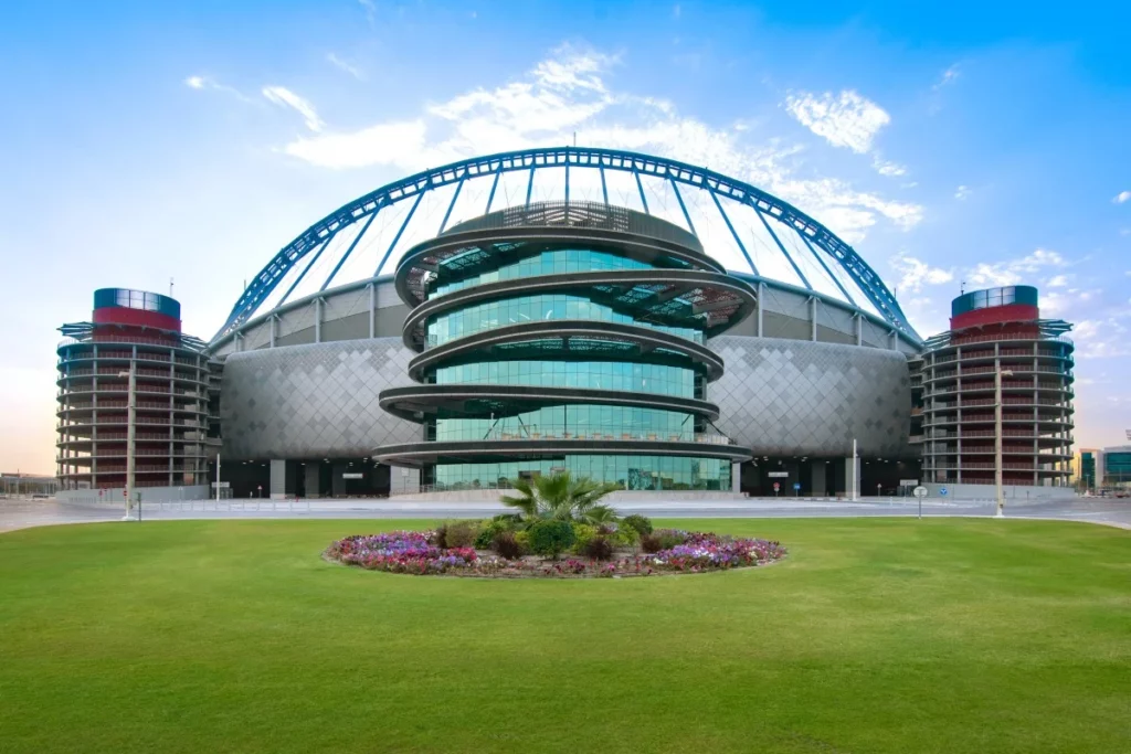 متحف قطر الأولمبي والرياضي أحد الوجهات الشهيرة وهو من أشهر أماكن جميلة في قطر
