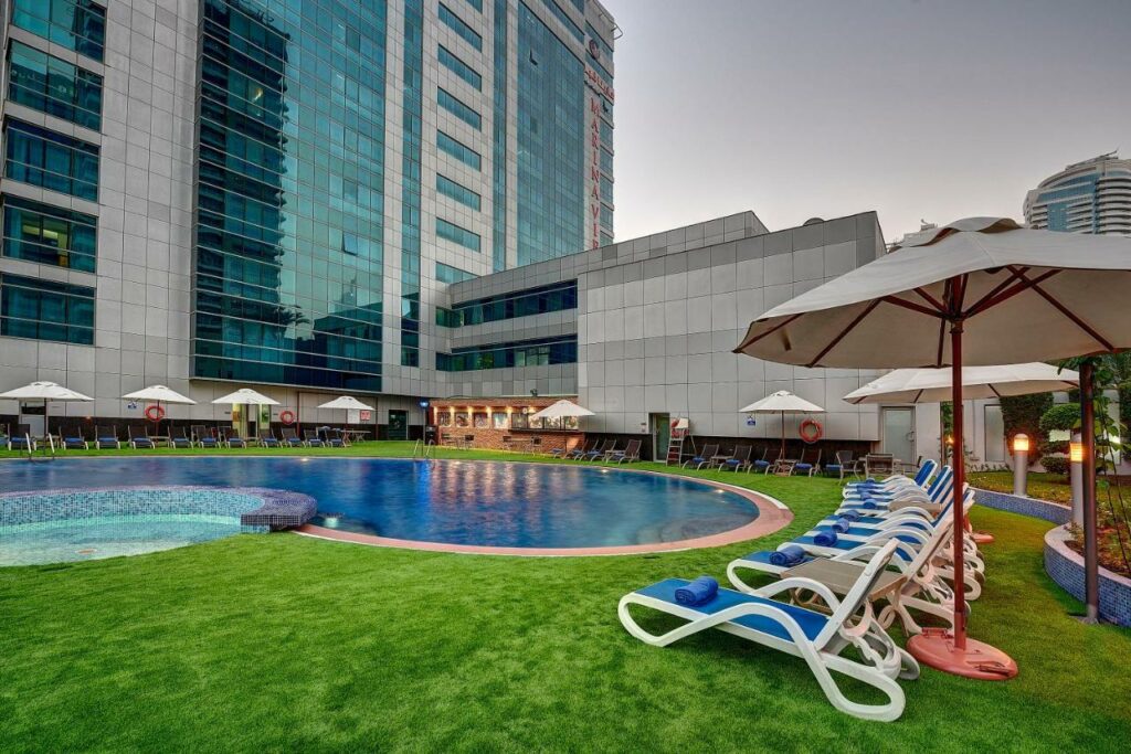 من أشهر شقق فندقية في دبي رخيصة مارينا فيو للشقق الفندقية.