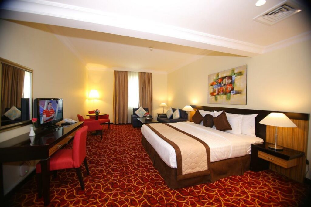 فندق دريم سيتي دبي صرح عملاق فاخر من أفضل شقق فندقية الرقة دبي.