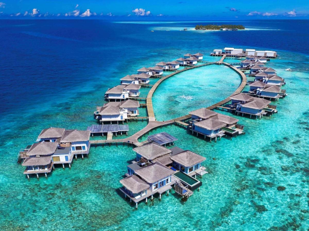 يعد منتجع رافلز المالديف أحد أفخم فنادق المالديف 5 نجوم