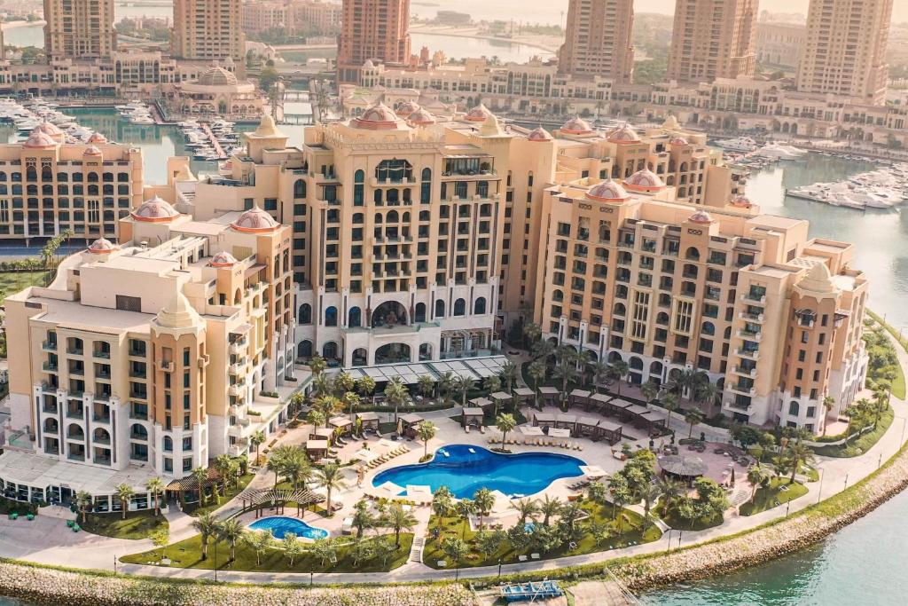 فندق جزيرة سانت ريجيس مرسى العربية اللؤلؤة
