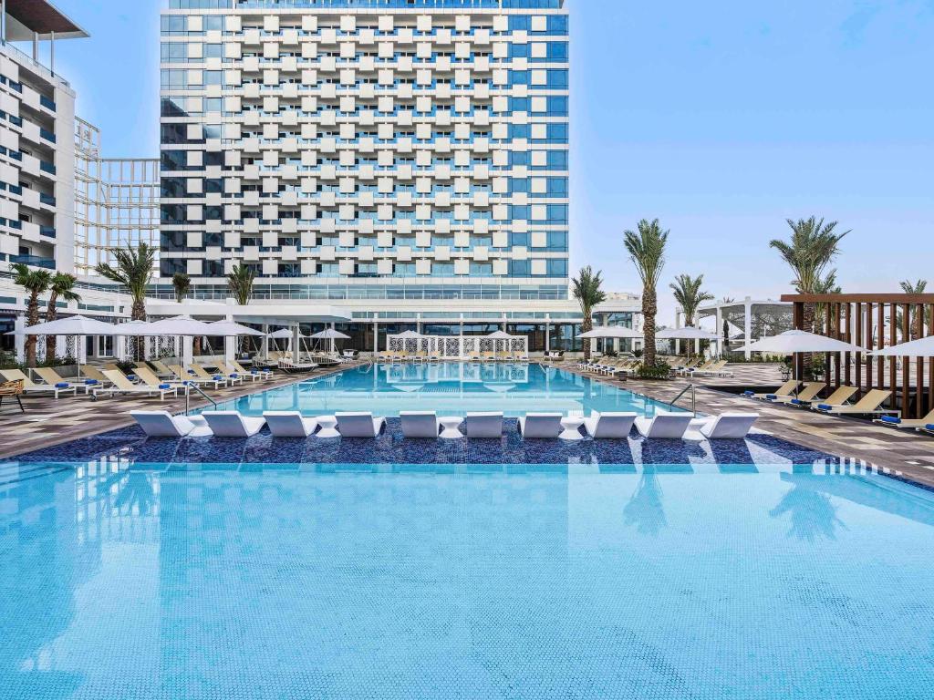 فندق ريكسوس جلف الدوحة أفضل فنادق قطر.